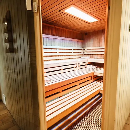 Apartment Morgennebel Lodge, Mit Schwimmbad Und Sauna *